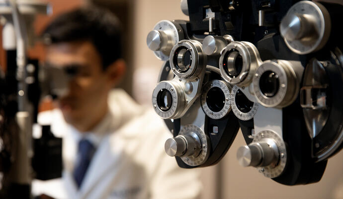 phoropter machine used to examine a patients eyes